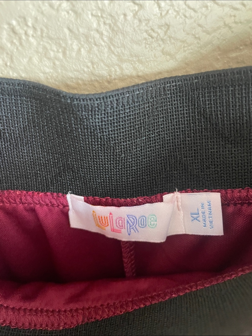 LuLaRoe Lucy Burgundy and Cream Floral Maxi Skirt with Black Waistband Size XL - Picture 3 of 6